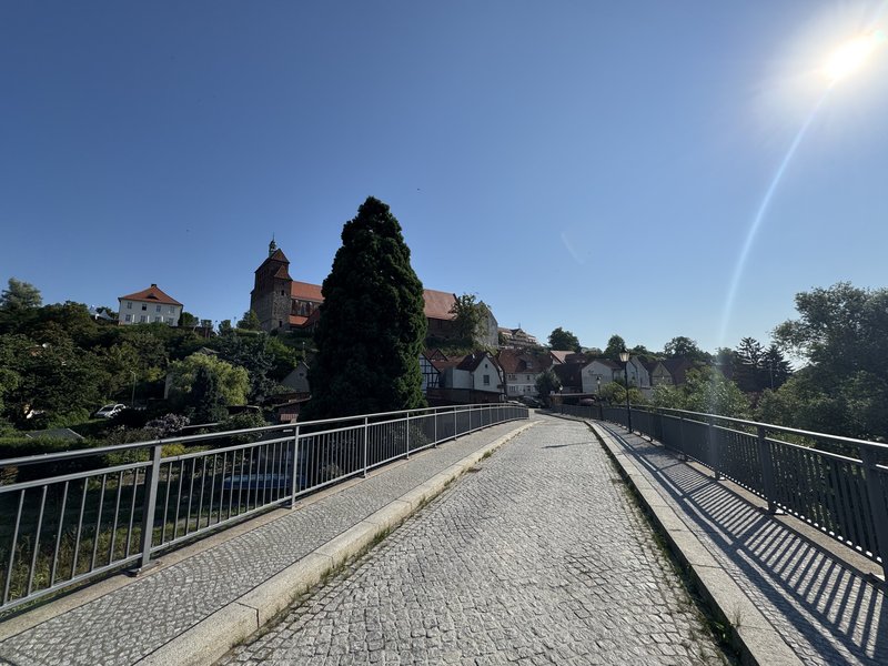 Auffahrt Dombrücke Richtung Dom und Weinbergstraße