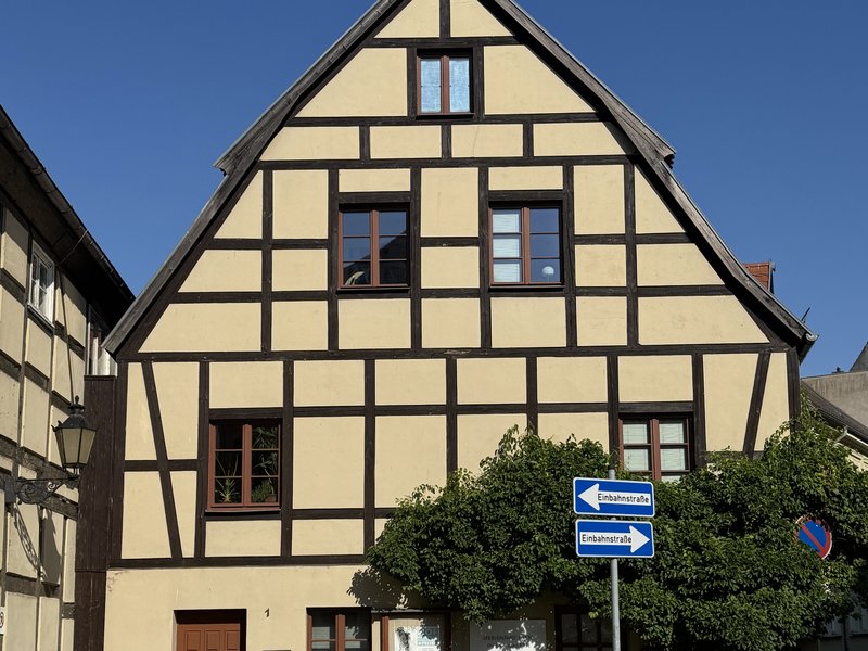 Frontansicht Fachwerkhaus Lange Straße 1